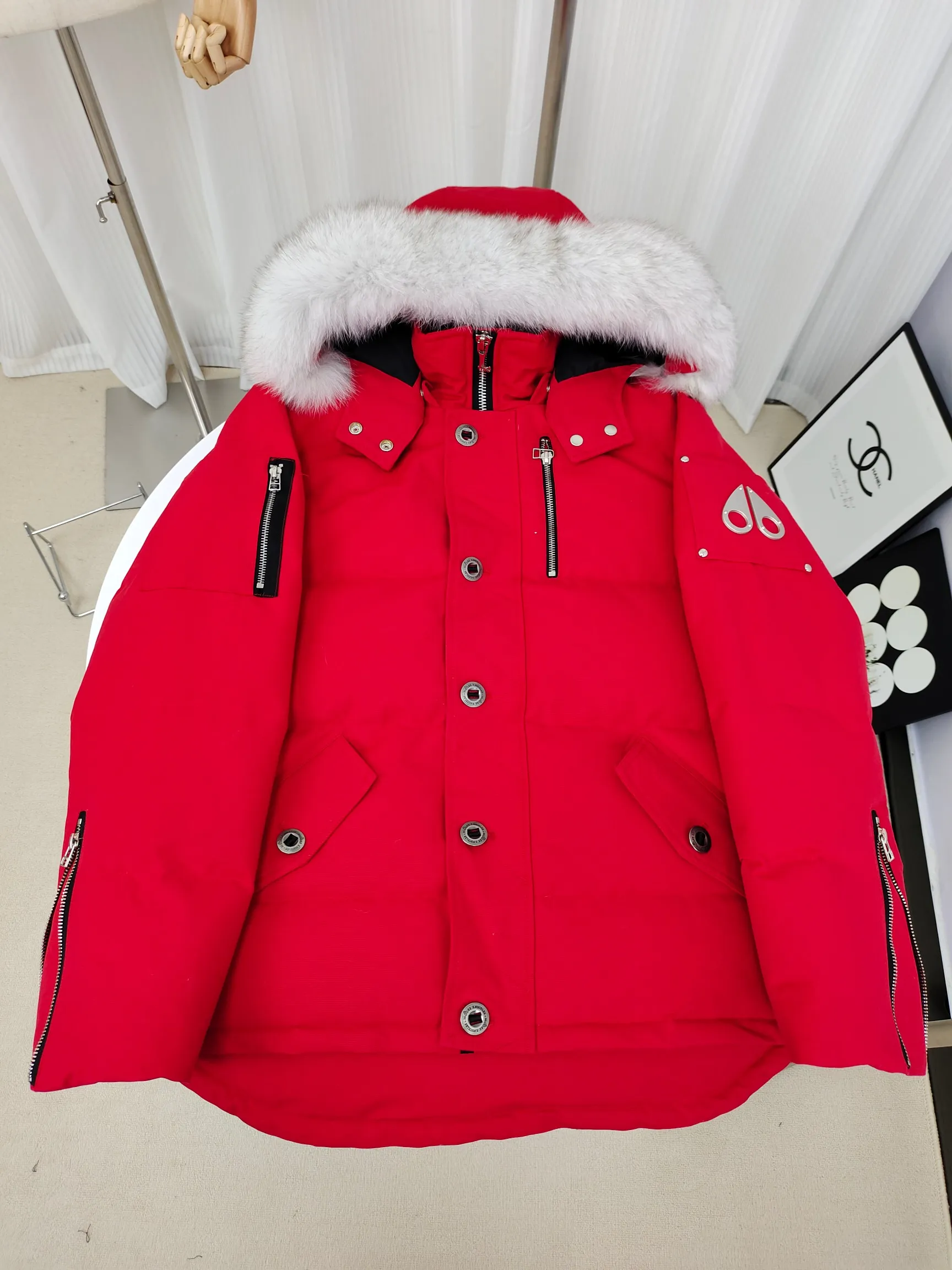 （ ）06 Moose Knuckles ， ins 、 、 。 ， ， ！ ， ， ， ！ Sizes: S XXL